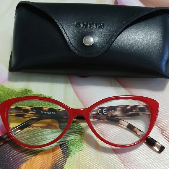 Red Cat-Eye +2.75 Reading Glasses NWOT - Picture 5 of 5